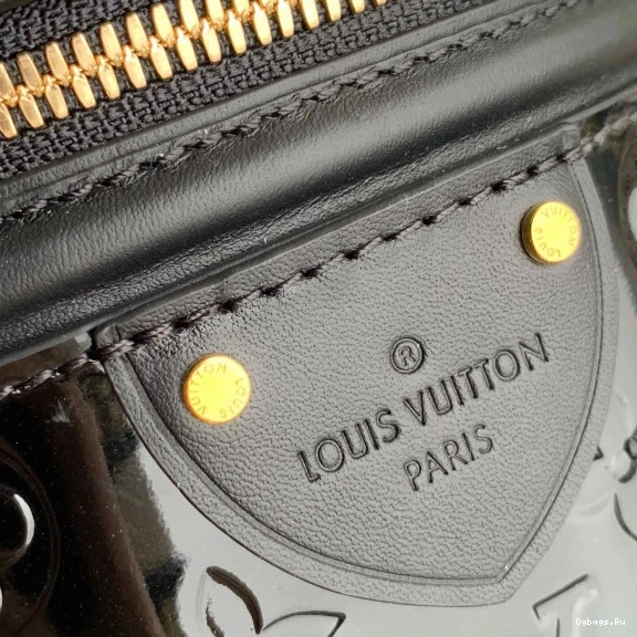 VUITTON LOUIS CANNES 0205